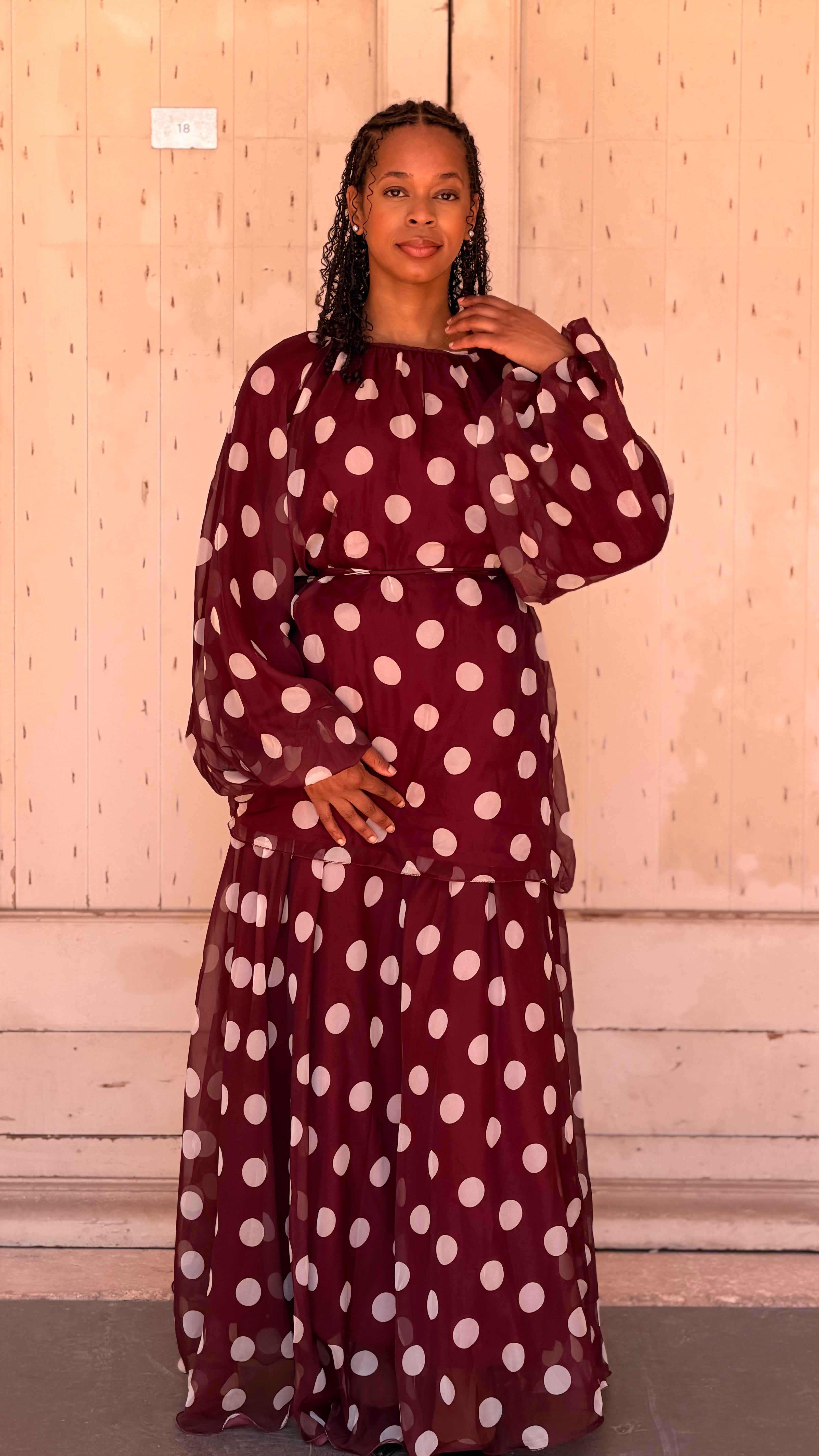 Selena - Bordeaux pois blanc.