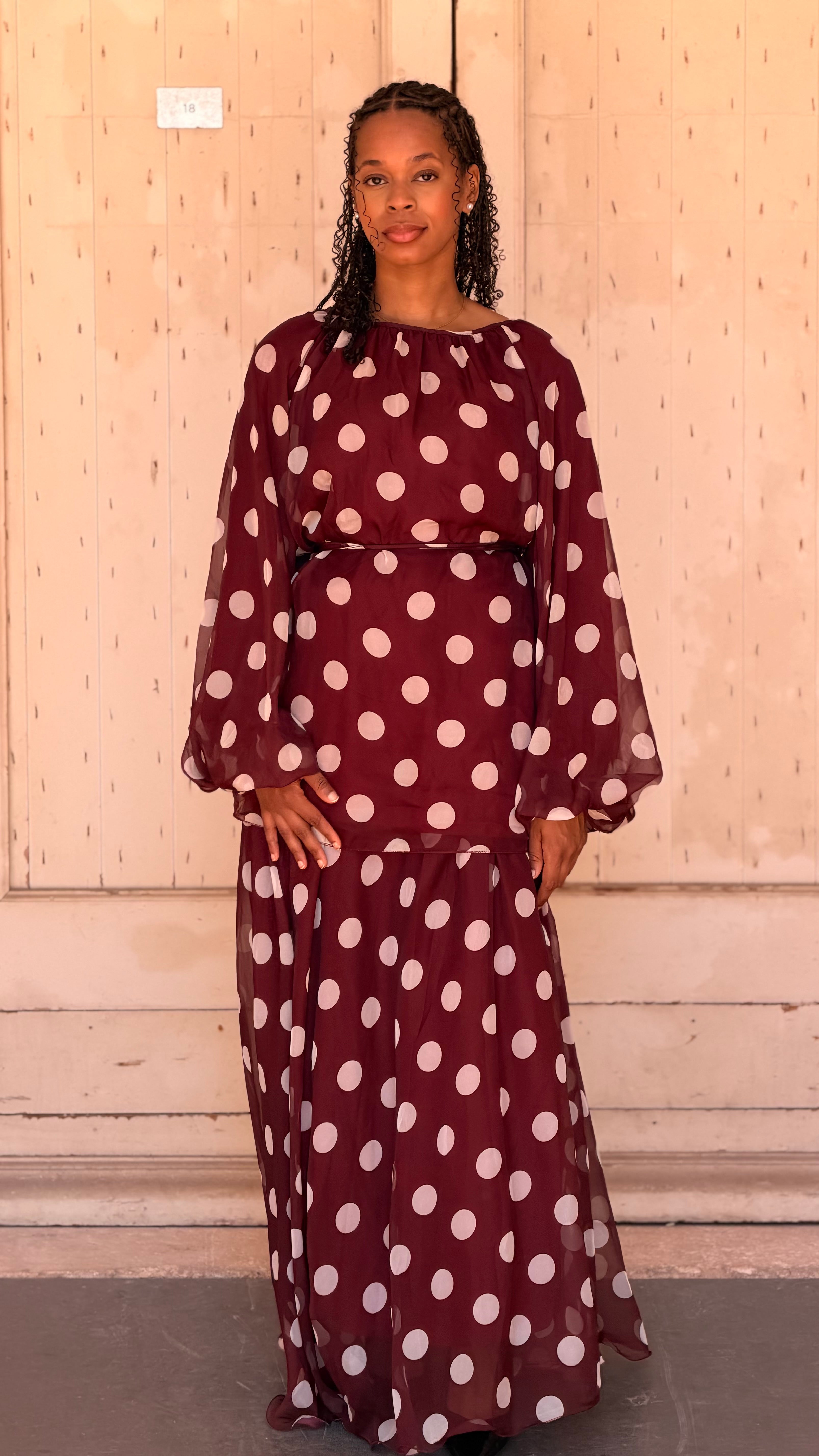 Selena - Bordeaux pois blanc.