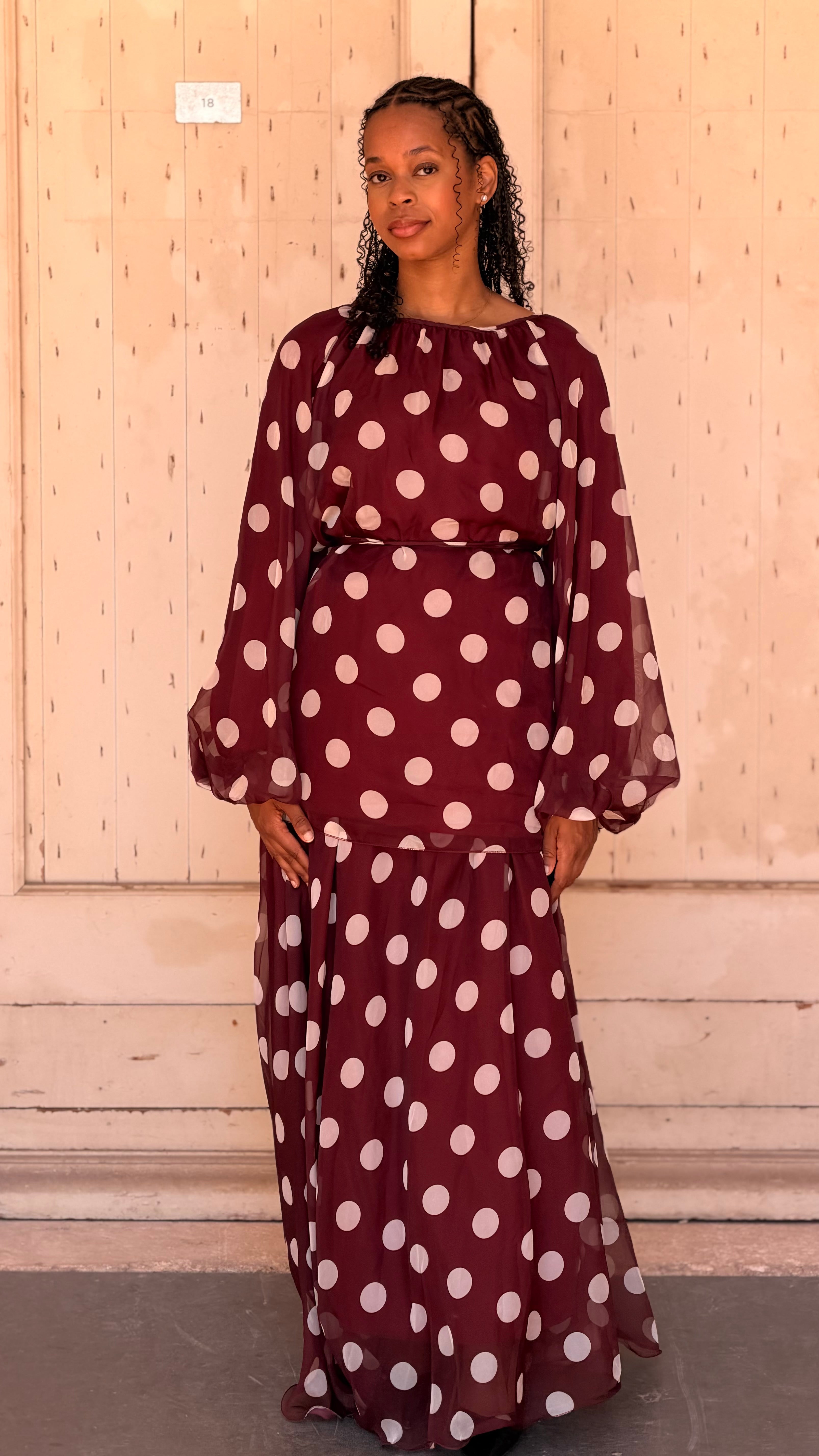 Selena - Bordeaux pois blanc.